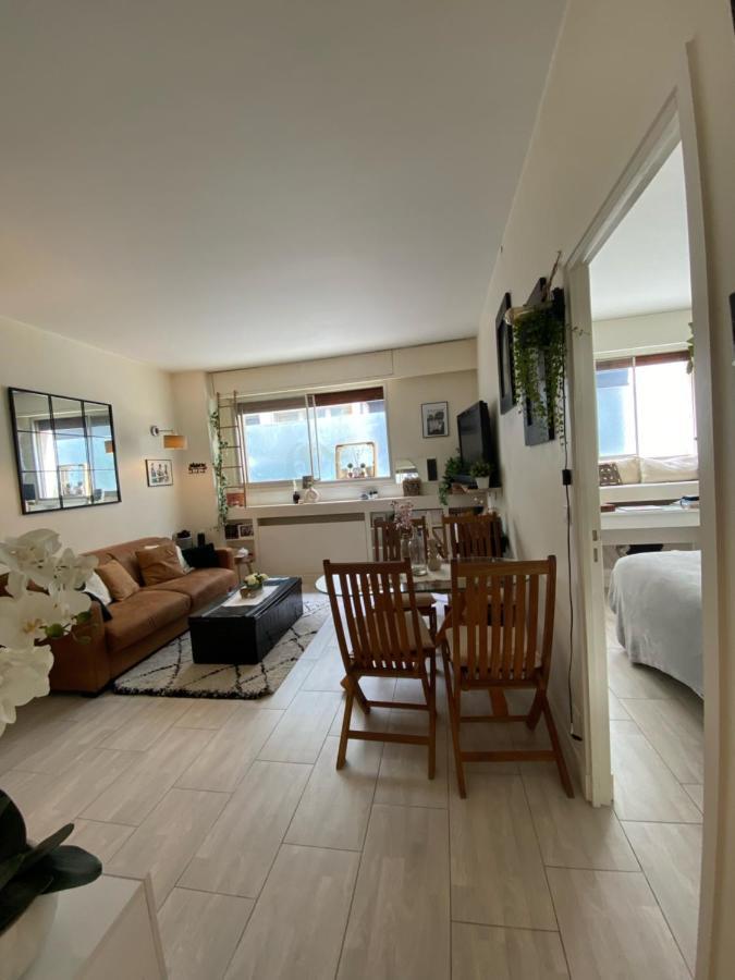 Appartement Douillet Au Coeur Du Quartier Gros Cailloux Paris